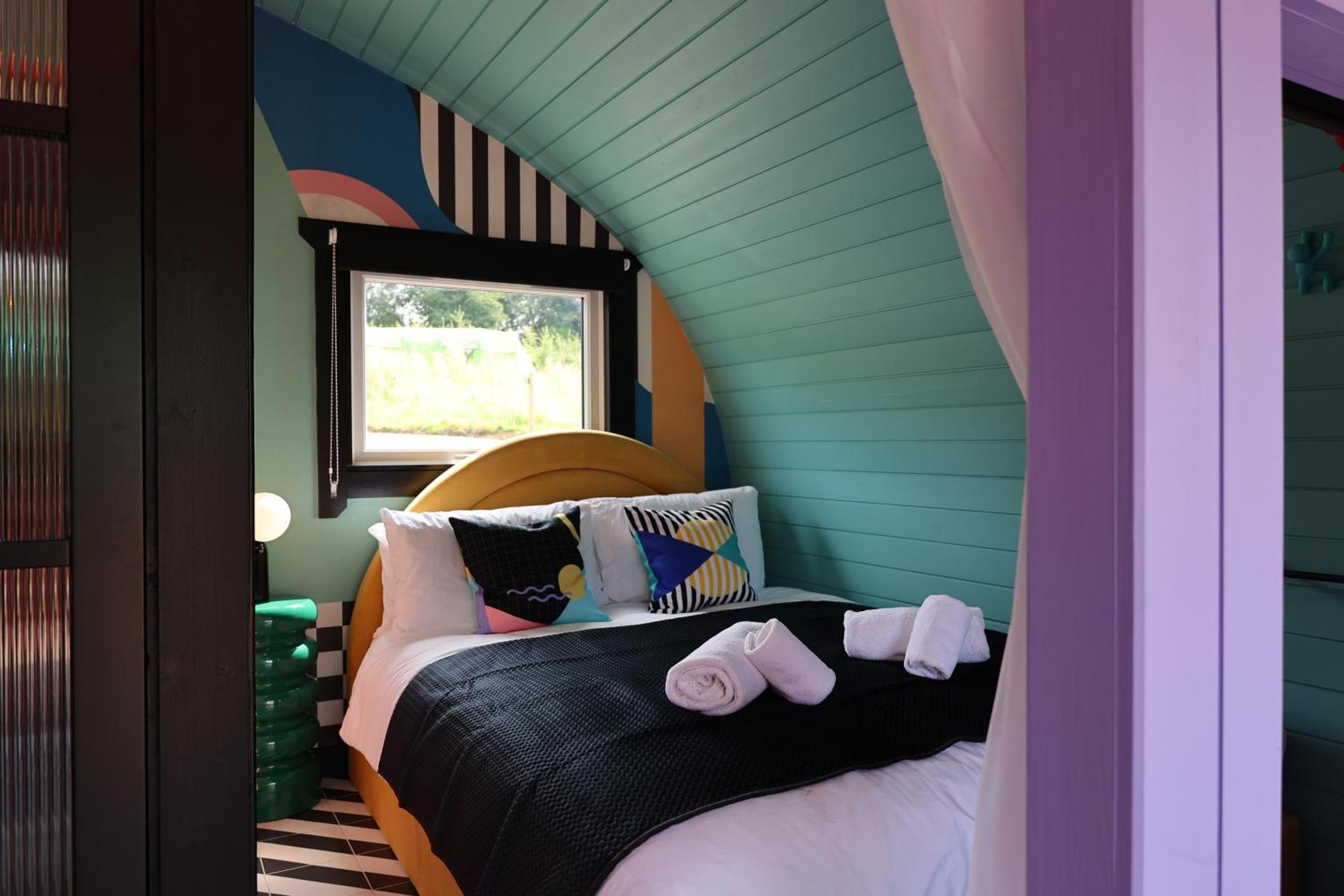 Ammonite Glamping Pod & Hot Tub Apartamento Hungerton Exterior foto